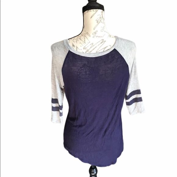 Awake Blue and White Graphic T-Shirt Small - Picture 4 of 8